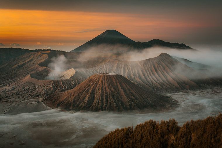 Bromo Sunrise Midnight Tour